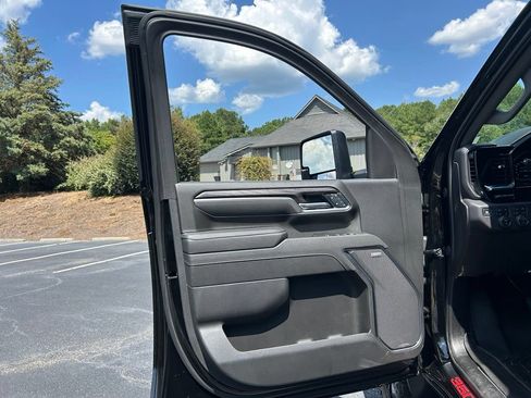 Used 2025 Chevrolet Silverado 2500 LTZ w/ Trail Boss Package AWD/4WD image 69