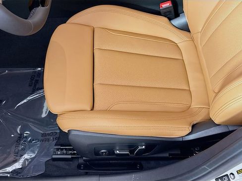 New 2026 BMW 330i xDrive Sedan w/ Convenience Package image 20