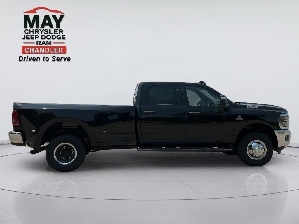 New 2026 RAM 3500 Tradesman AWD/4WD image 8