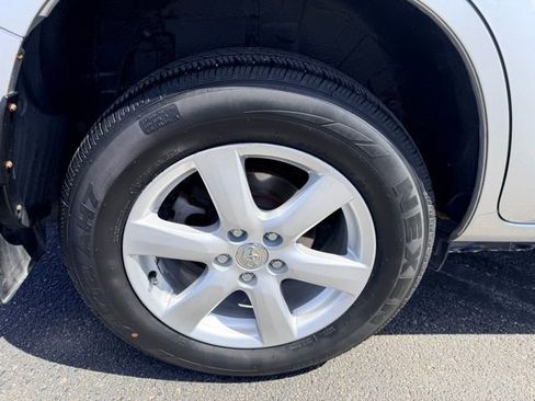 Used 2006 Toyota RAV4 4WD V6 image 10