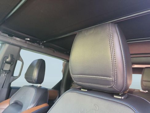 Used 2024 Ford Bronco Outer Banks AWD/4WD image 11