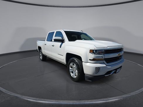 Used 2018 Chevrolet Silverado 1500 LT w/ All Star Edition AWD/4WD image 15