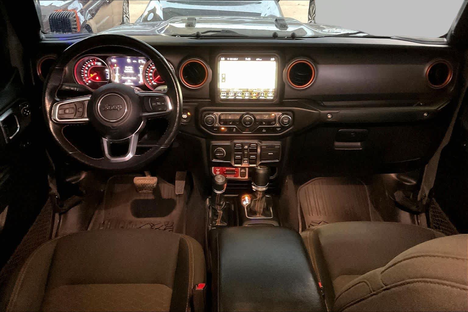 Used 2022 Jeep Gladiator Mojave w/ Cold Weather Group AWD/4WD image 15