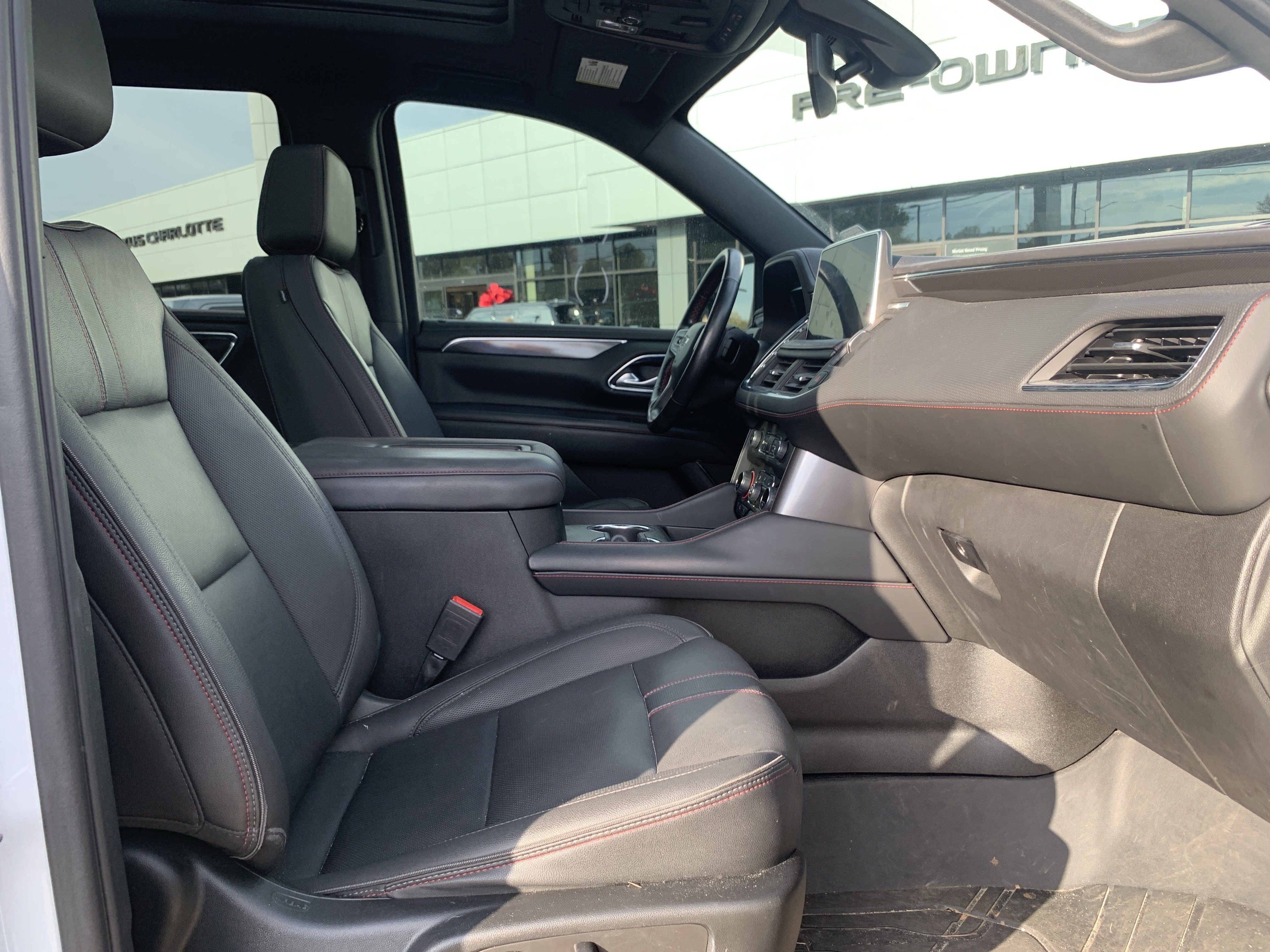 Used 2022 Chevrolet Tahoe RST w/ Luxury Package AWD/4WD image 35