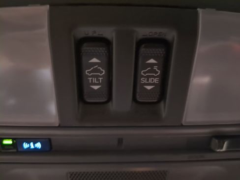 Certified 2025 Subaru WRX Limited AWD/4WD image 28