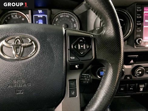 Certified 2020 Toyota Tacoma TRD Sport w/ Technology Package image 25