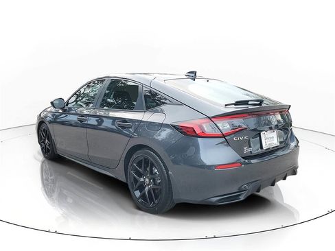 Used 2025 Honda Civic Sport image 4