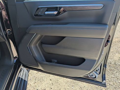 New 2026 Chevrolet Tahoe LS w/ LS Custom Edition AWD/4WD image 36