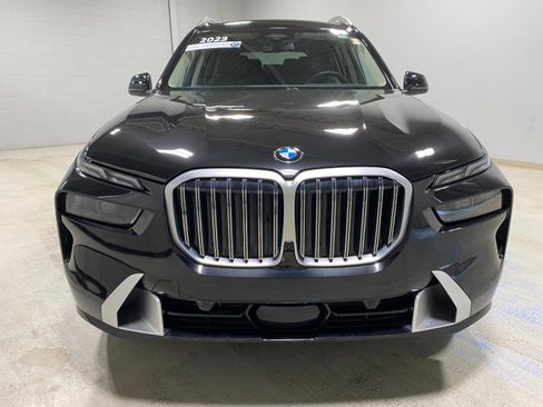 Certified 2023 BMW X7 xDrive40i w/ Parking Assistance Package image 2