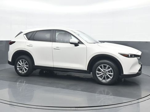 Used 2023 MAZDA CX-5 AWD 2.5 S w/ Select Package image 8
