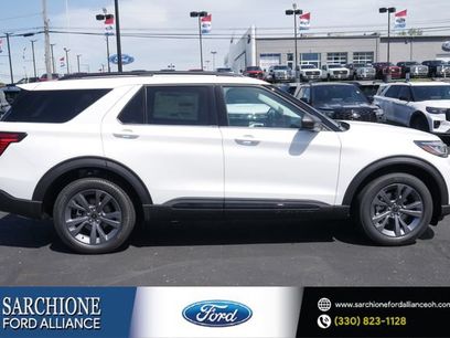 New 2026 Ford Explorer Active w/ Active Comfort Package