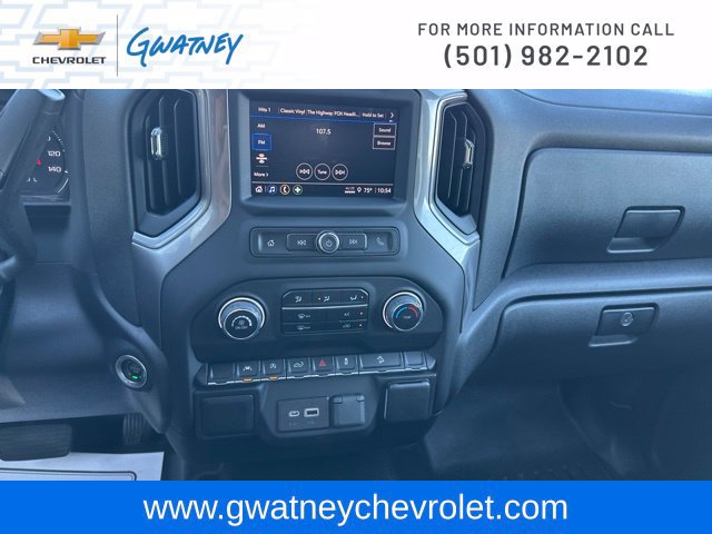 Used 2022 Chevrolet Silverado 1500 Custom Trail Boss AWD/4WD image 18