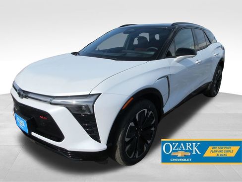 New 2026 Chevrolet Blazer EV RS image 1