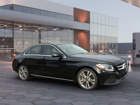 Used 2018 Mercedes-Benz C 300 Sedan w/ Premium Package image 19