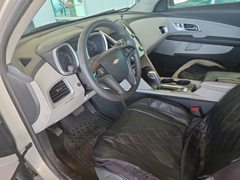 Used 2014 Chevrolet Equinox LS image 3