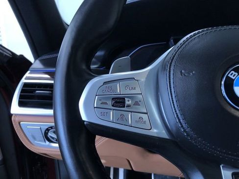 Used 2022 BMW 750i xDrive w/ Luxury Rear Seating Package AWD/4WD image 28
