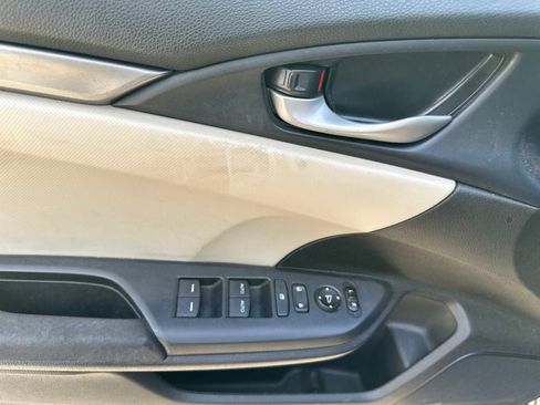 Used 2018 Honda Civic LX image 11