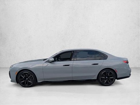 Certified 2024 BMW 760i xDrive 760i xDrive w/ Premium Package 2 image 9