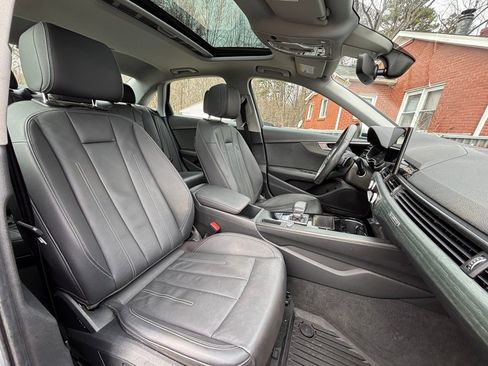 Used 2021 Audi A4 2.0T Premium w/ Convenience Package image 10