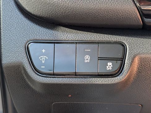 Used 2024 Kia Seltos S AWD/4WD image 12