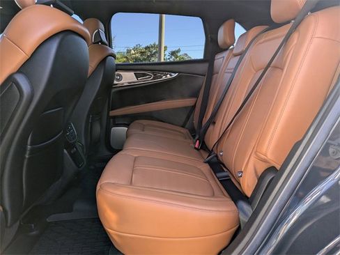 Used 2023 Lincoln Nautilus Black Label image 12