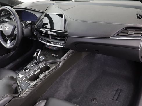 Used 2025 Cadillac CT4 V Blackwing w/ Driver Assist Package image 25