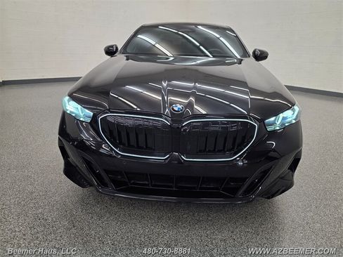 Used 2026 BMW 530i w/ M Sport Package RWD image 38