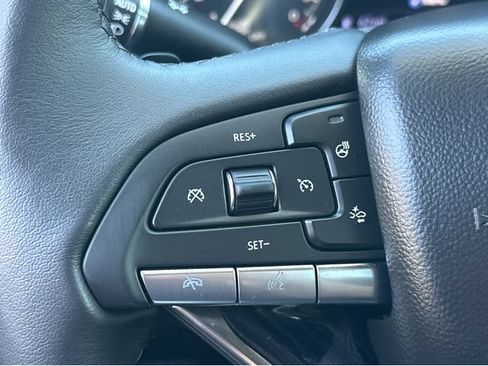 Certified 2025 Cadillac XT6 Premium Luxury w/ Technology Package FWD image 29