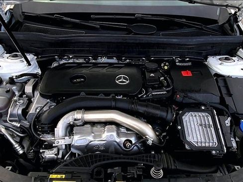 Certified 2024 Mercedes-Benz GLB 250 4MATIC image 26