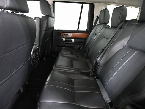 Used 2016 Land Rover LR4 HSE Silver Edition image 9