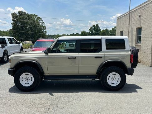 New 2026 Ford Bronco Heritage Edition AWD/4WD image 3