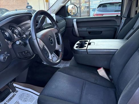 Used 2011 Chevrolet Silverado 1500 LT image 4