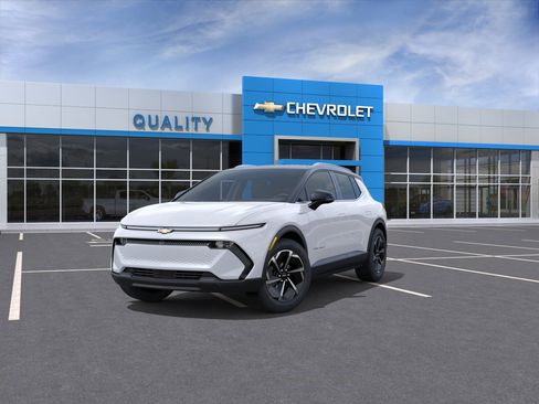 New 2026 Chevrolet Equinox EV LT image 32