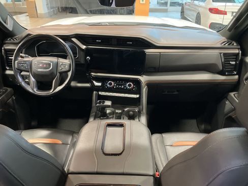 Used 2022 GMC Sierra 1500 AT4 w/ AT4 Premium Package image 25
