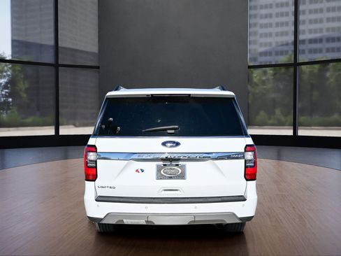 Used 2021 Ford Expedition Max Limited image 3