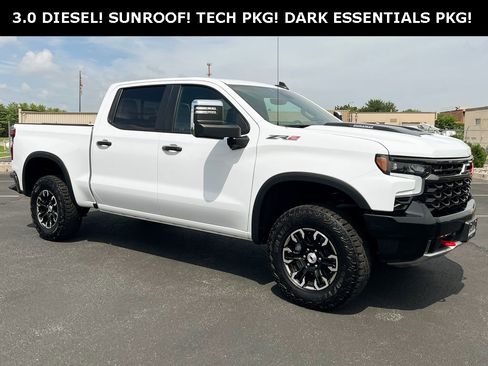 Used 2024 Chevrolet Silverado 1500 ZR2 image 1