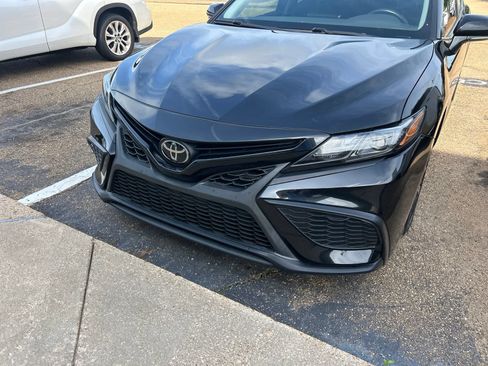 Used 2023 Toyota Camry SE FWD image 38
