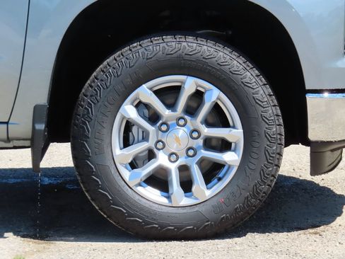 New 2026 Chevrolet Silverado 1500 LT AWD/4WD image 17
