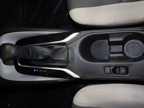 Used 2024 Toyota Corolla LE image 13