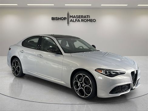 New 2025 Alfa Romeo Giulia Base w/ Driving Assist Package image 1