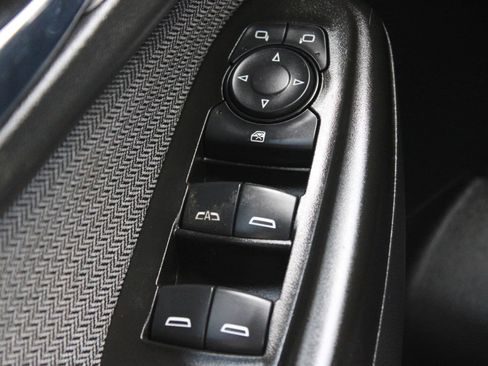 Used 2022 Chevrolet TrailBlazer LT FWD image 19