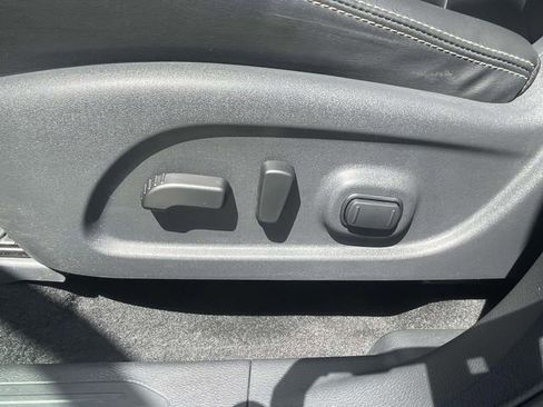 Used 2024 Nissan Murano SV w/ SV Midnight Edition Package FWD image 16