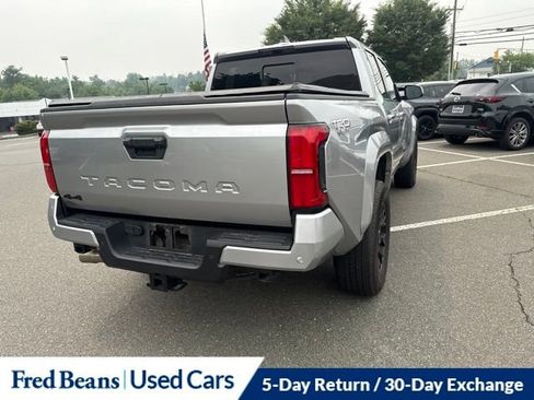Used 2025 Toyota Tacoma TRD Sport w/ TRD Sport Upgrade Package AWD/4WD image 10