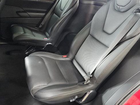 Used 2022 Tesla Model X image 3