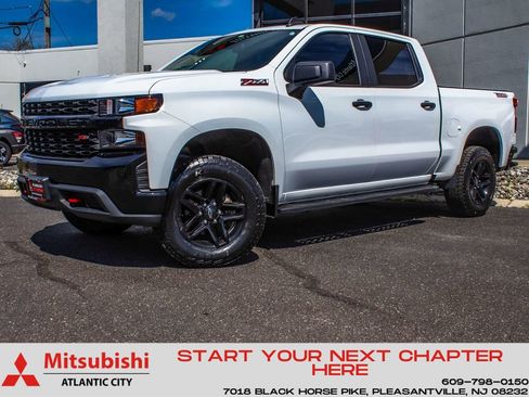 Used 2022 Chevrolet Silverado 1500 Custom Trail Boss AWD/4WD image 1