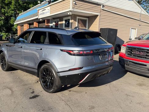 Used 2018 Land Rover Range Rover Velar R-Dynamic SE AWD/4WD image 3