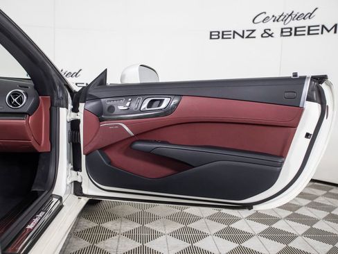 Used 2016 Mercedes-Benz SL 400 image 17