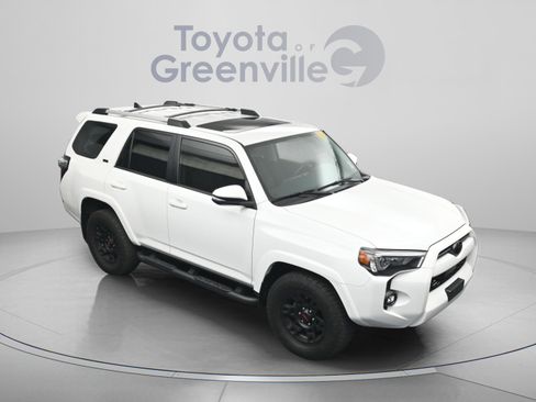 Used 2023 Toyota 4Runner SR5 Premium w/ Moonroof Package RWD image 20