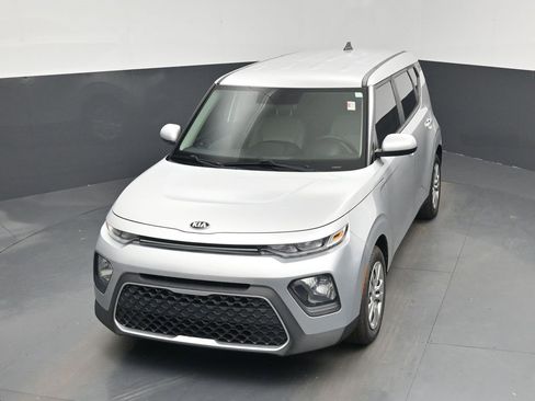 Used 2020 Kia Soul LX image 38