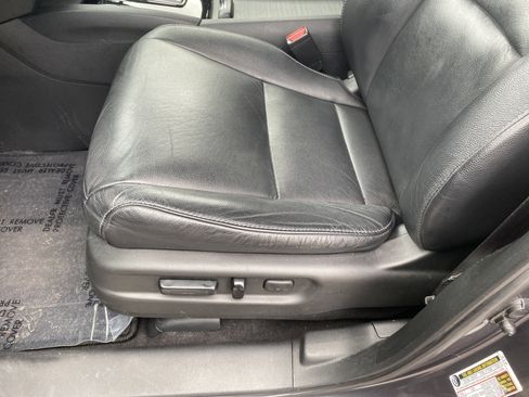 Used 2017 Honda Pilot Touring image 15